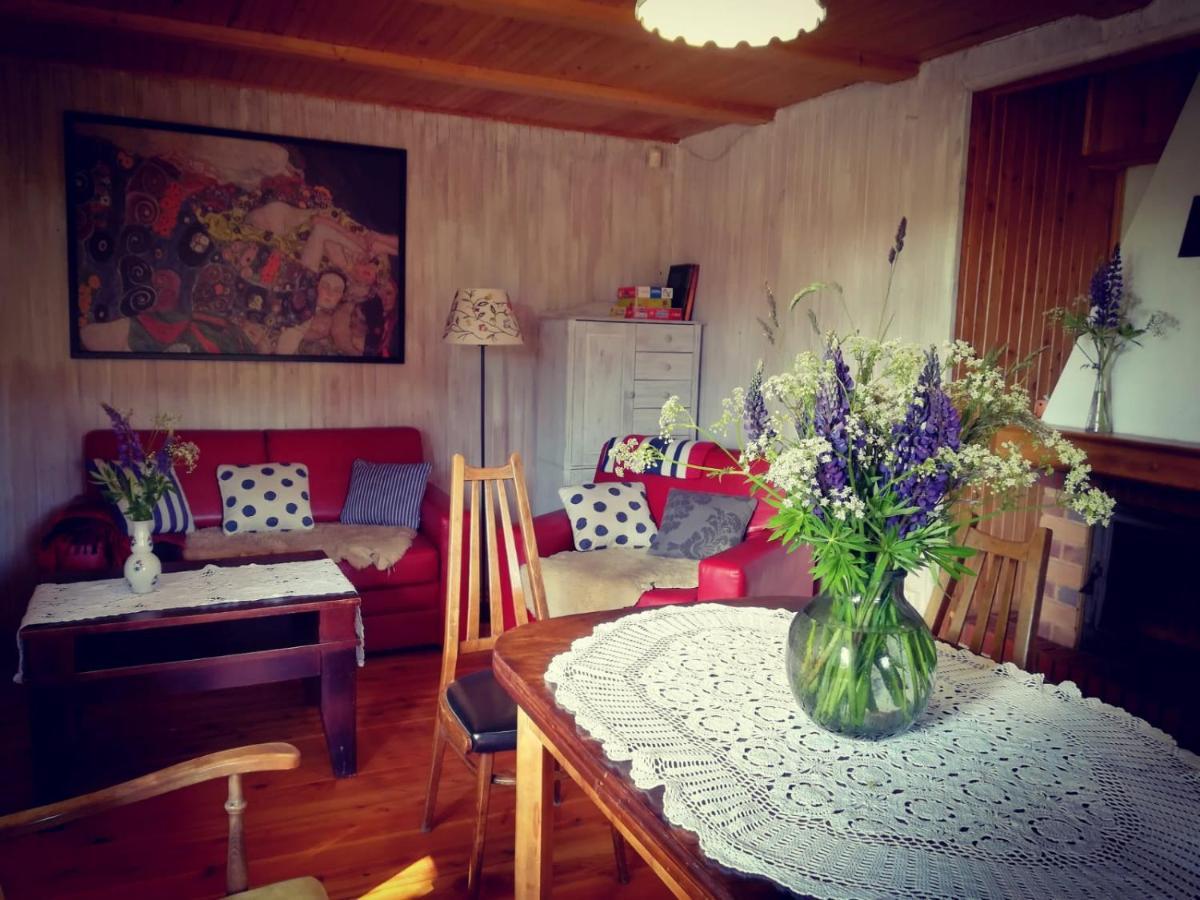 Domek Pod Bukami Szymbark  Esterno foto